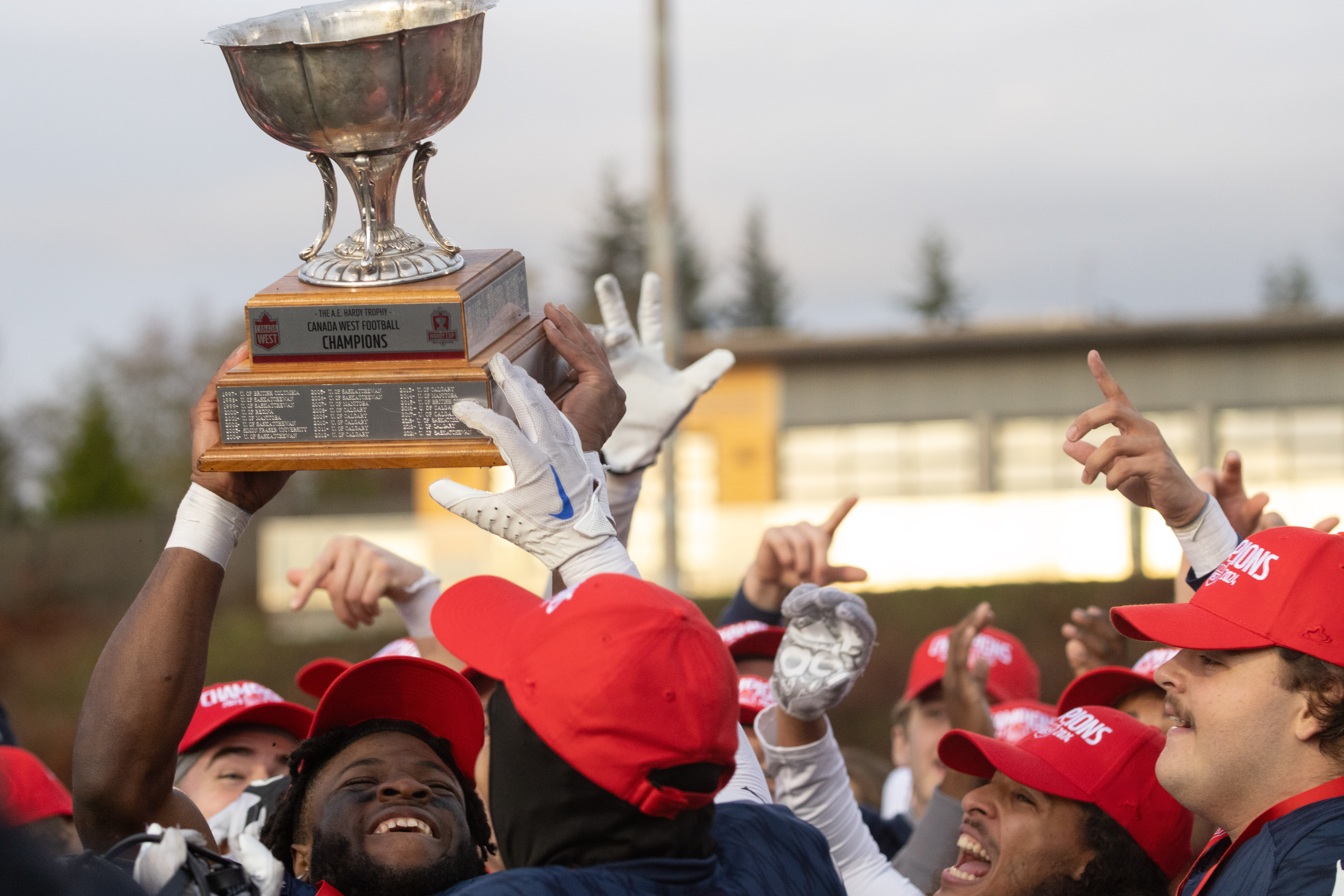 The 'Birds hoist the 86th Hardy Cup.